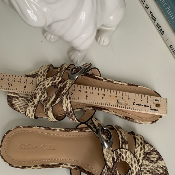 Coach Kennedy Sandals size 8.5 - Picture 2 of 5